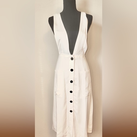 Forever 21 Contemporary Button Front White Midi Apron Style Dress Small - Picture 2 of 5